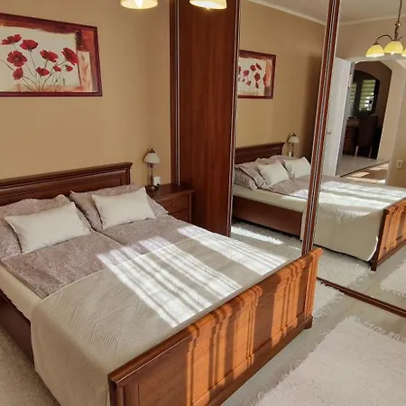 Apartament Tamasi *